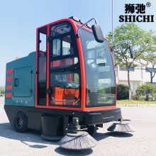 掃地機(jī)工廠車間用駕駛式掃地車物業(yè)道路電動(dòng)環(huán)衛(wèi)垃圾清掃車室外